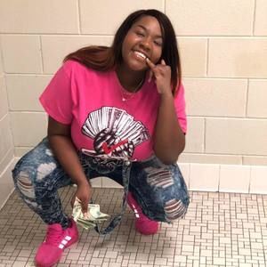 Meet your Posher, Kenyatta